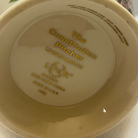 Lenox Constitution Pitcher with Gold Accents - Picture 6 of 14